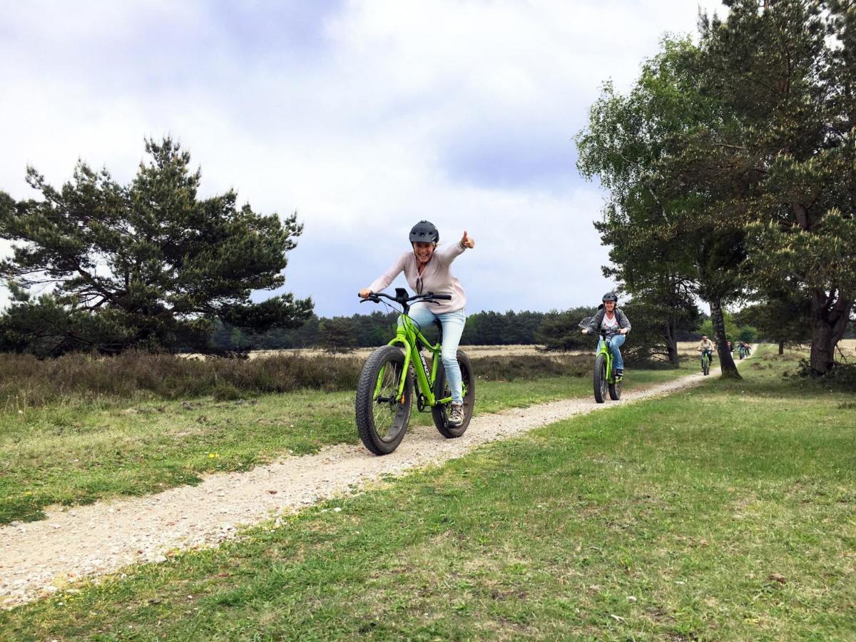 Chalet Op De Veluwe # Linde Putten Eksteriør billede