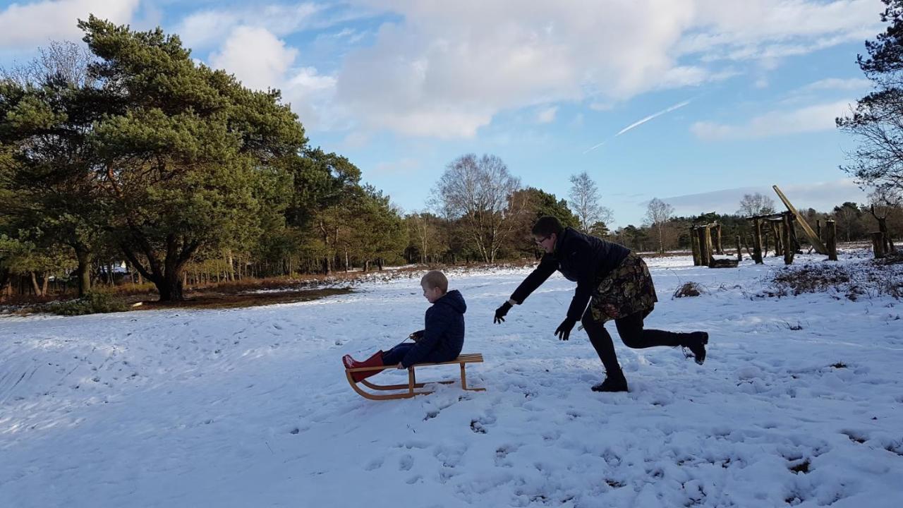 Chalet Op De Veluwe # Linde Putten Eksteriør billede